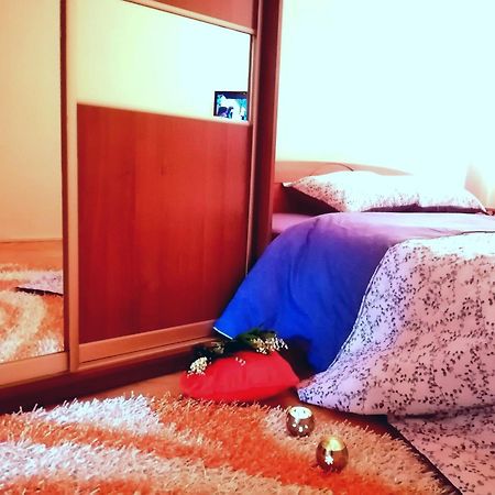 Flat On Sheptytskykh Apartment Lviv Exterior photo