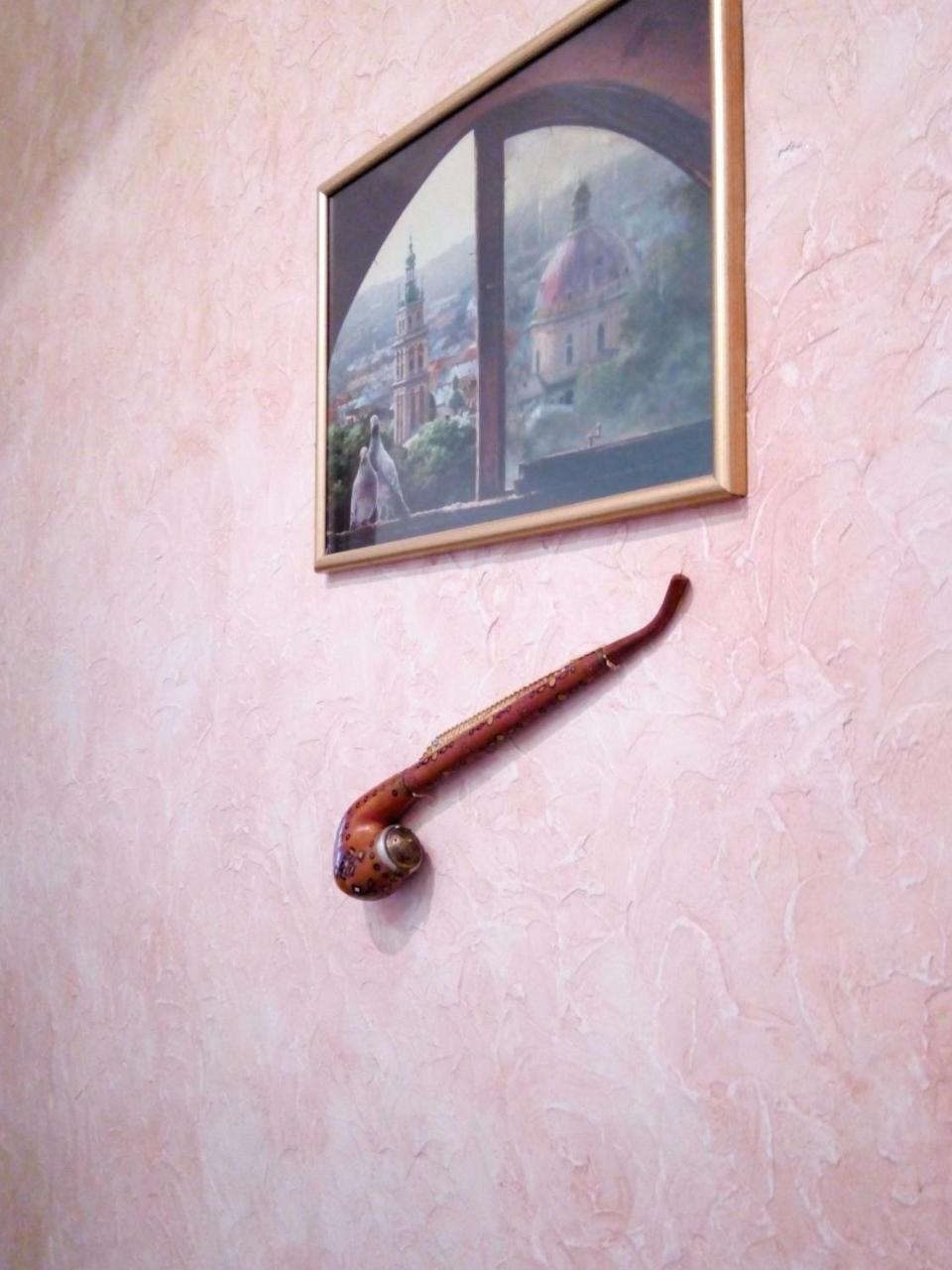 Flat On Sheptytskykh Apartment Lviv Exterior photo